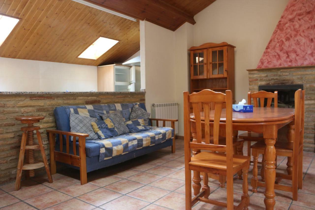 Hostal La Plaza Puente la Reina Eksteriør billede
